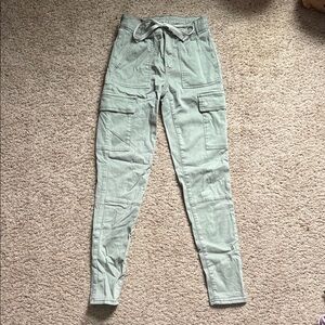 American Eagle Outfitters Light Gray Cargo Pants